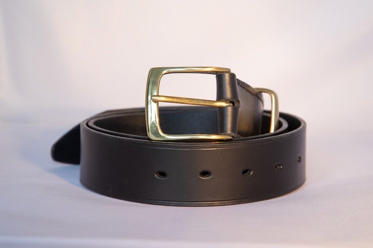Handcrafted Full-Grain Leather Belt – Black